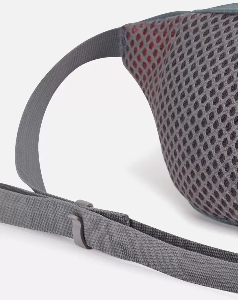 Imagine pt. Geantă pe curea