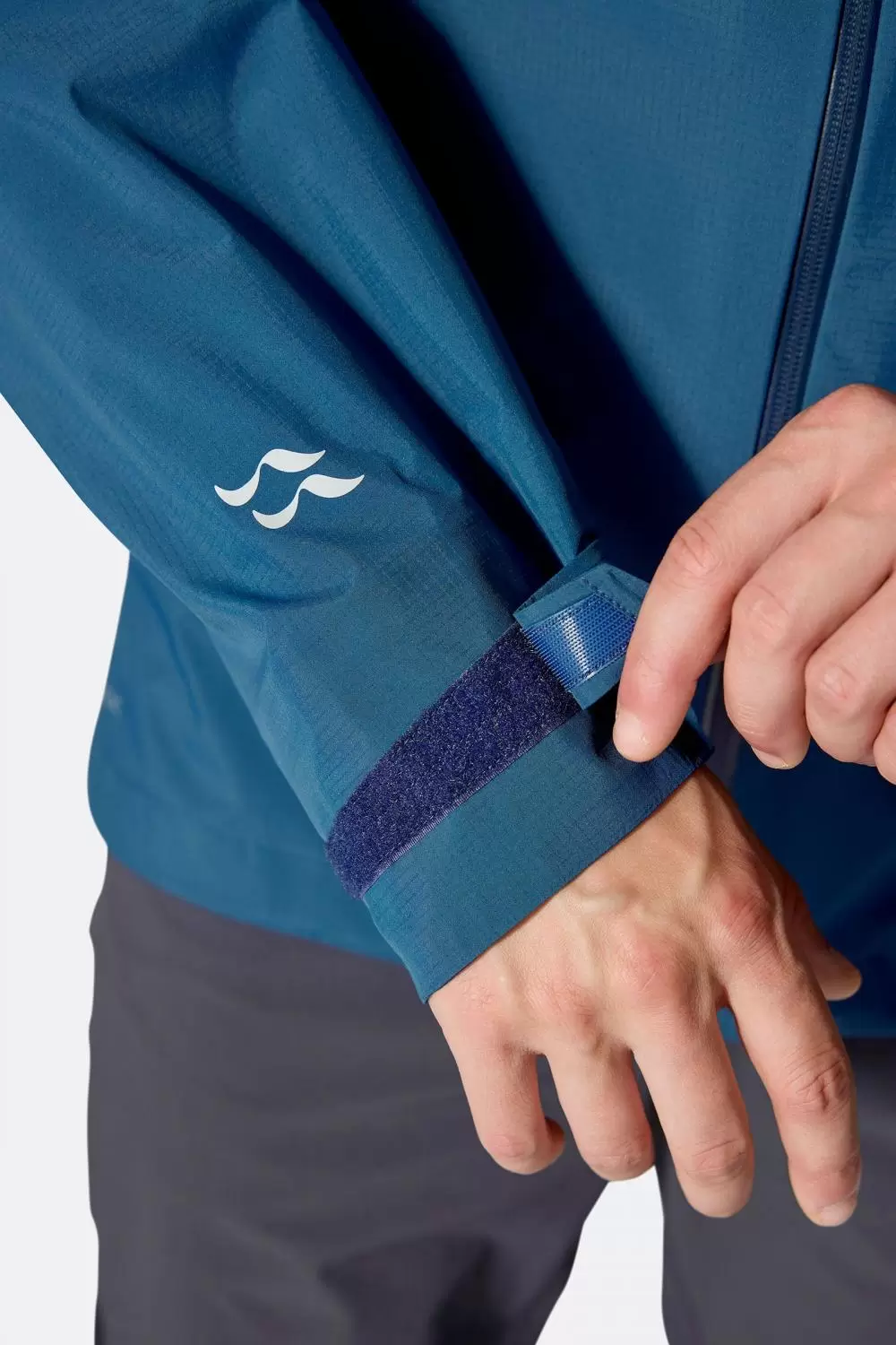 Водонепроницаемая куртка Downpour Mountain