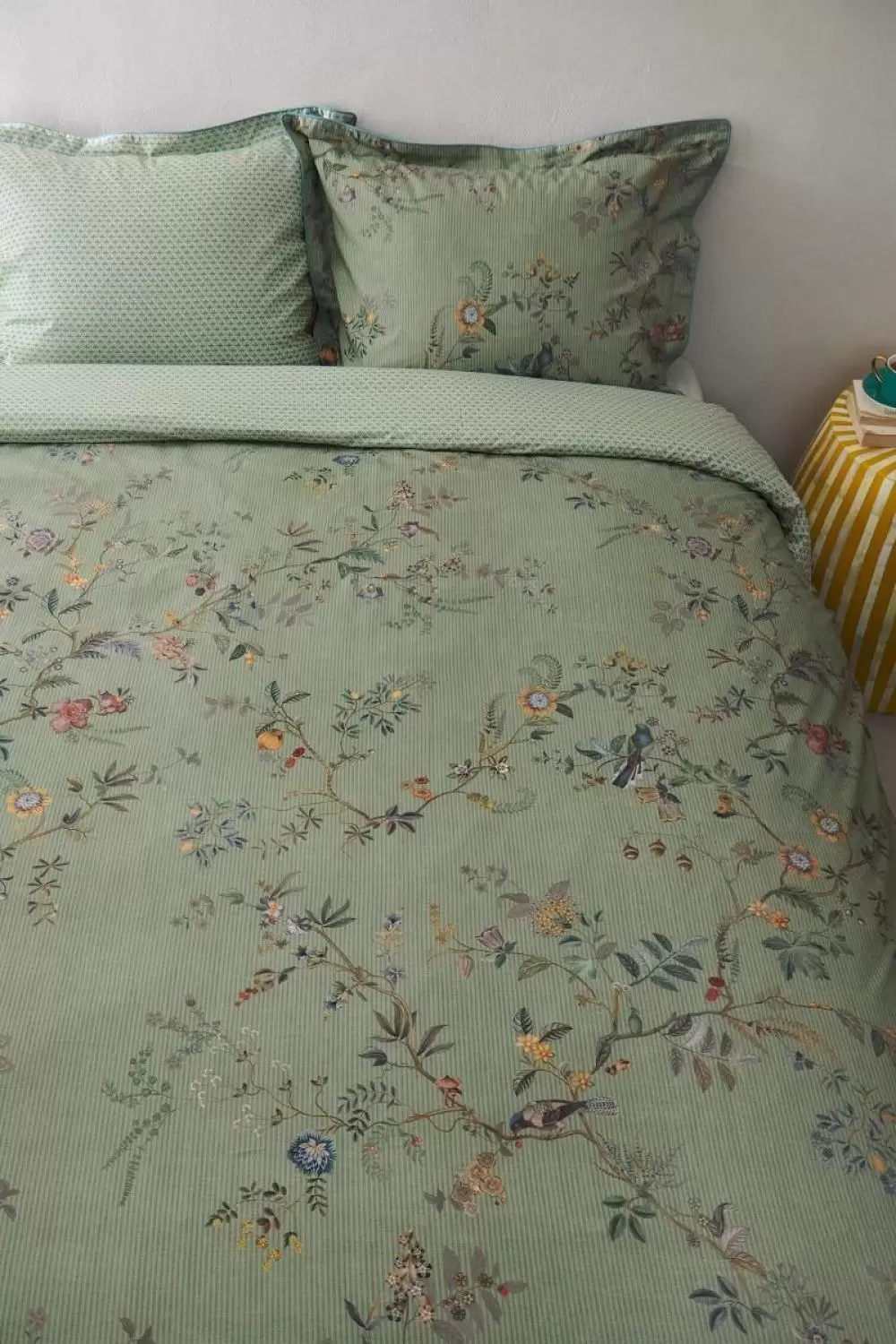Image of Amor de Dios Sheets Bedding