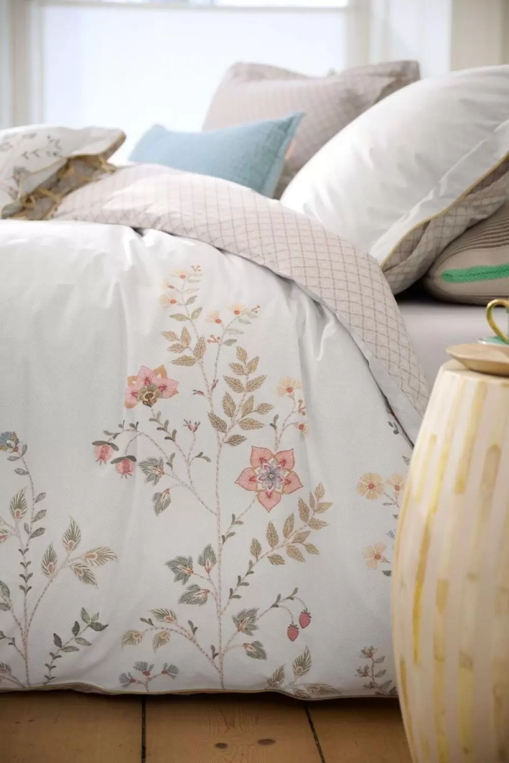 Image of Campo de Flores Sheets Bedding