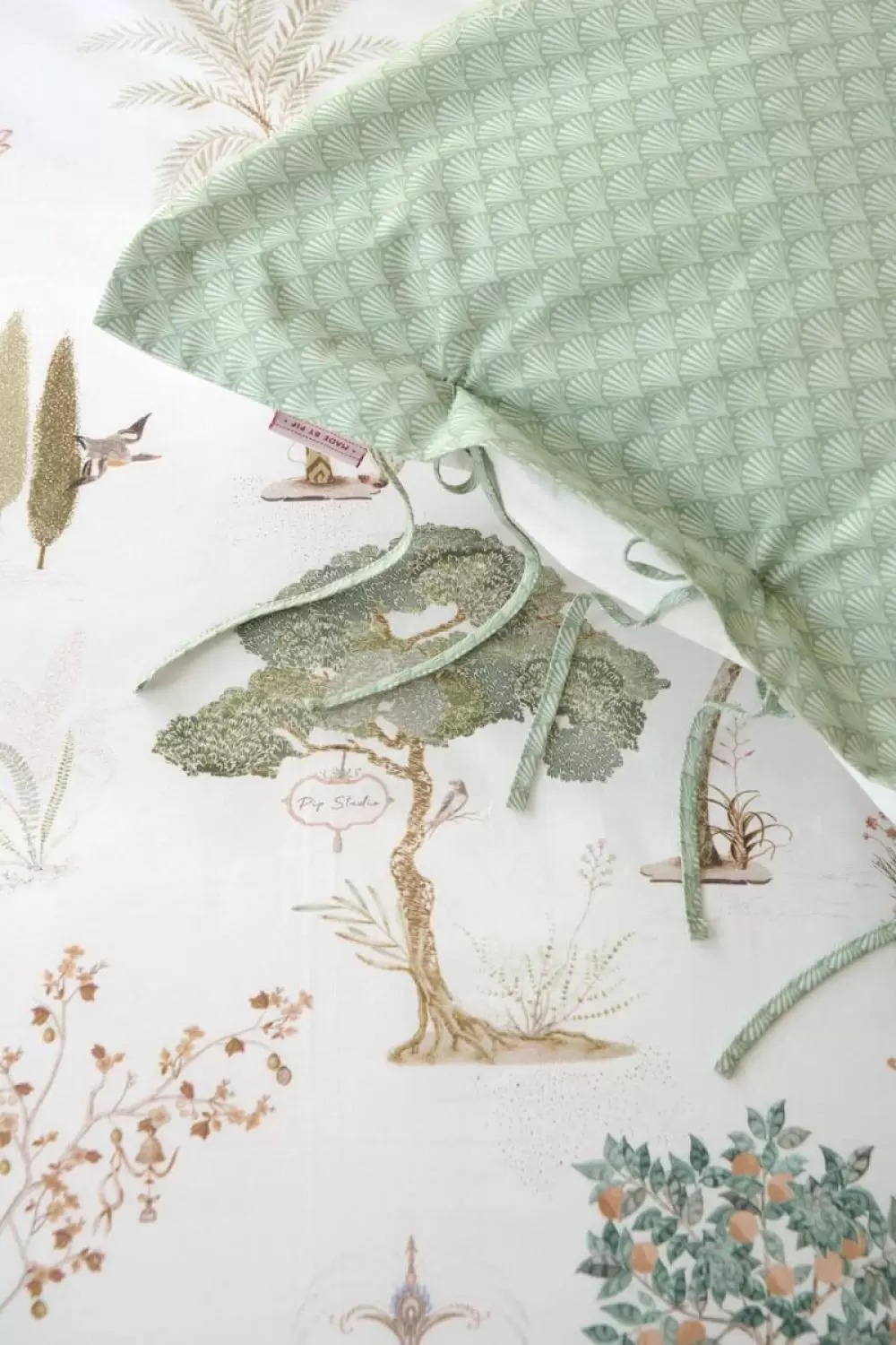 Image of Giardini di Frutta Sheets Bedding