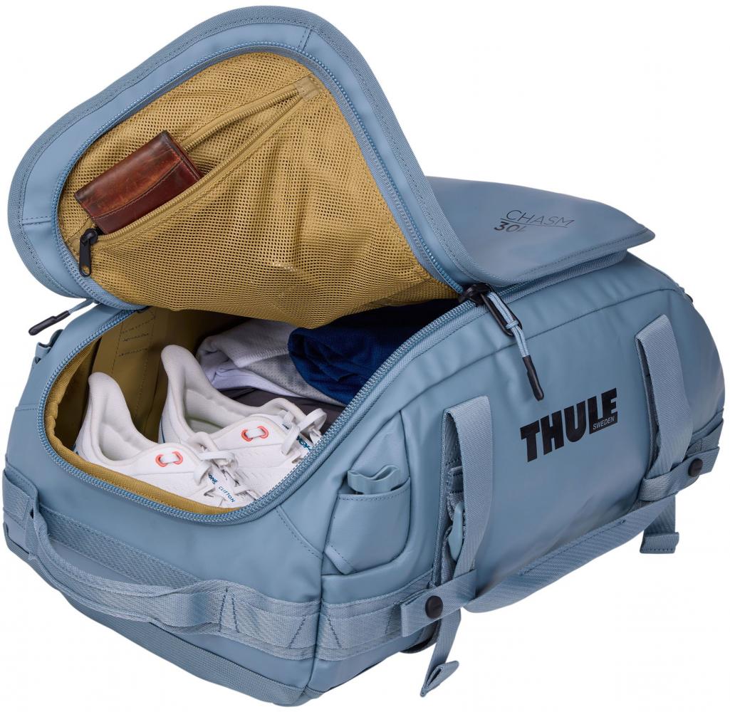 Thule Chasm 30L duffel